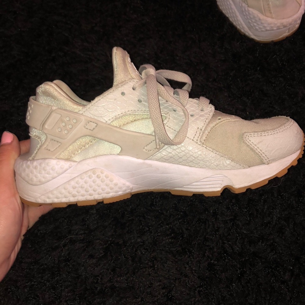 Off white womens air huaraches